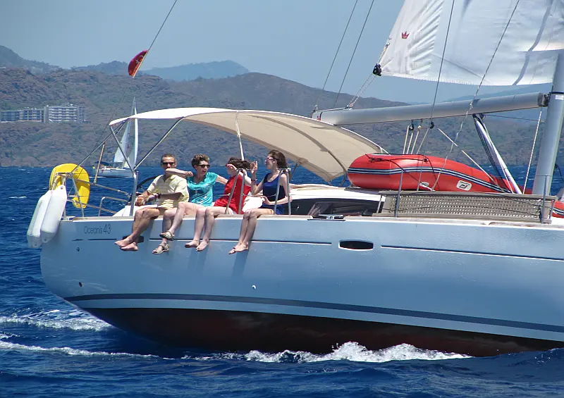 Sailing yacht Beneteau Oceanis 43 Bliss in Fethiye in Turkey